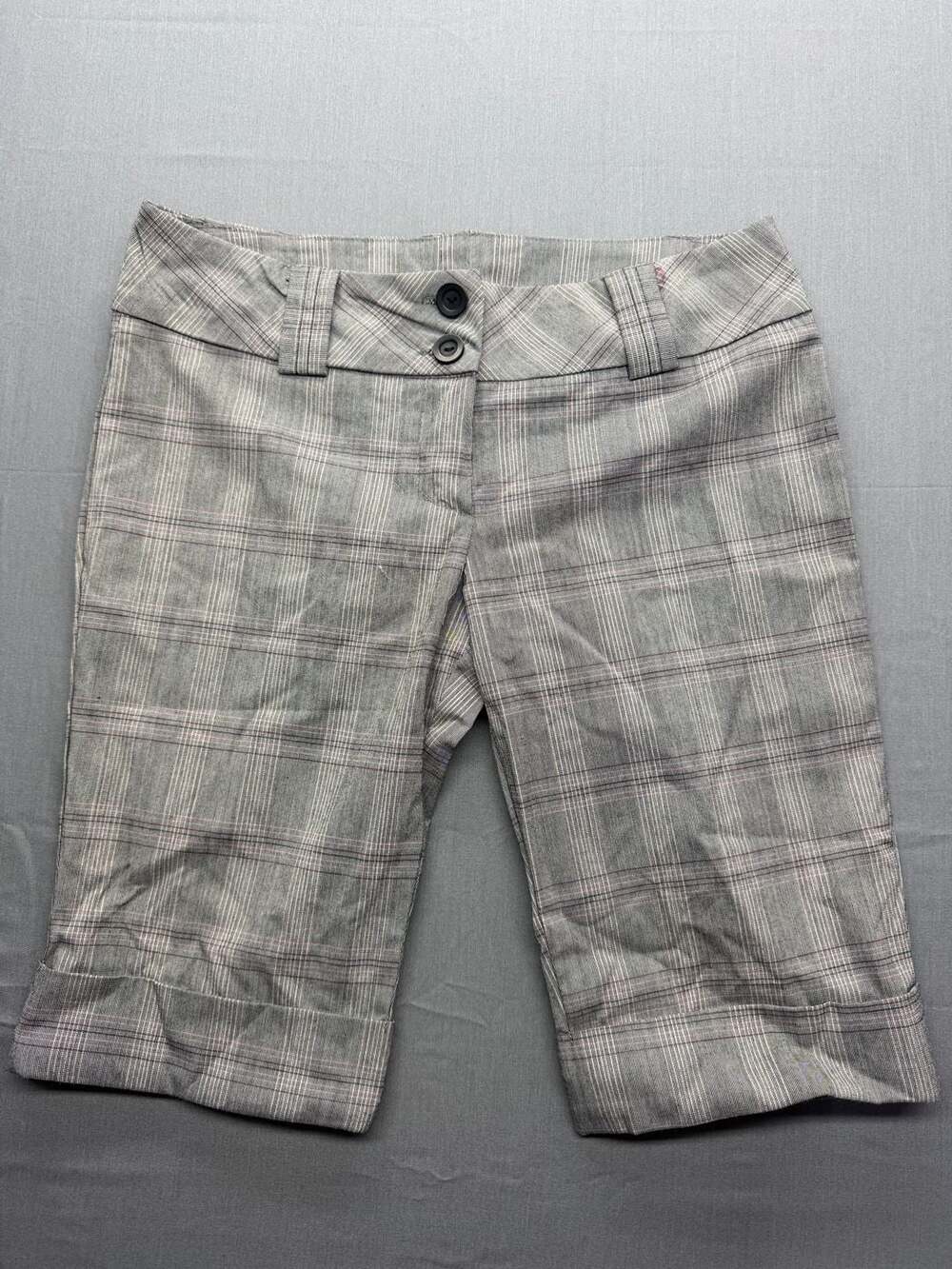 Entry Women's Plaid Dress Shorts Style P73027 Size Small